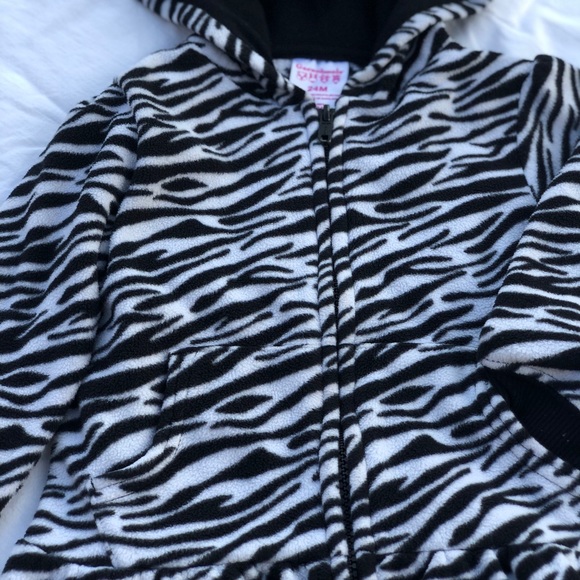Safari ZEBRA 🦓 striped hoodie suit - 24m/2T - Picture 2 of 4